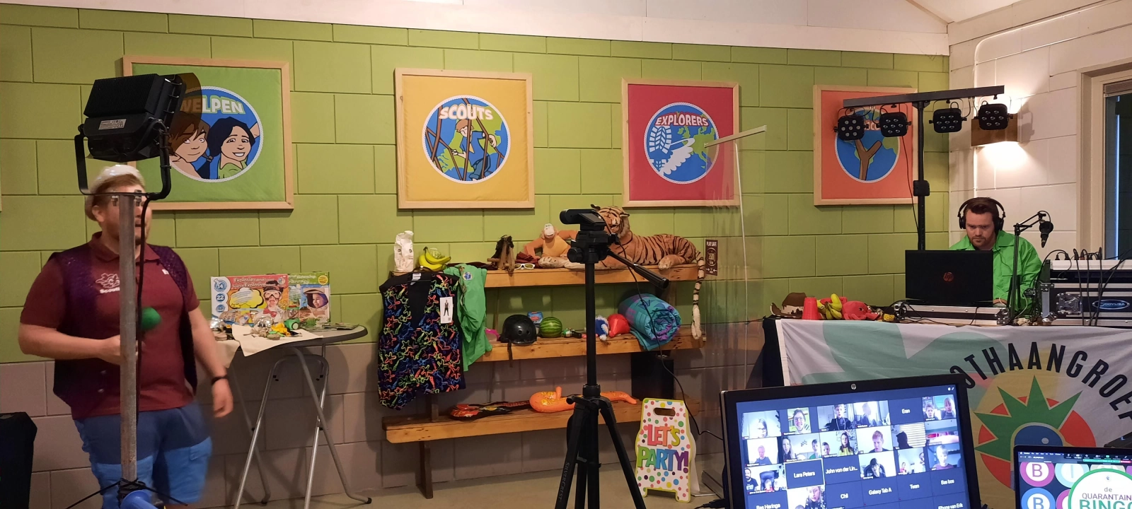 Roothaan quarantaine bingo! Roothaan quarantaine bingo!