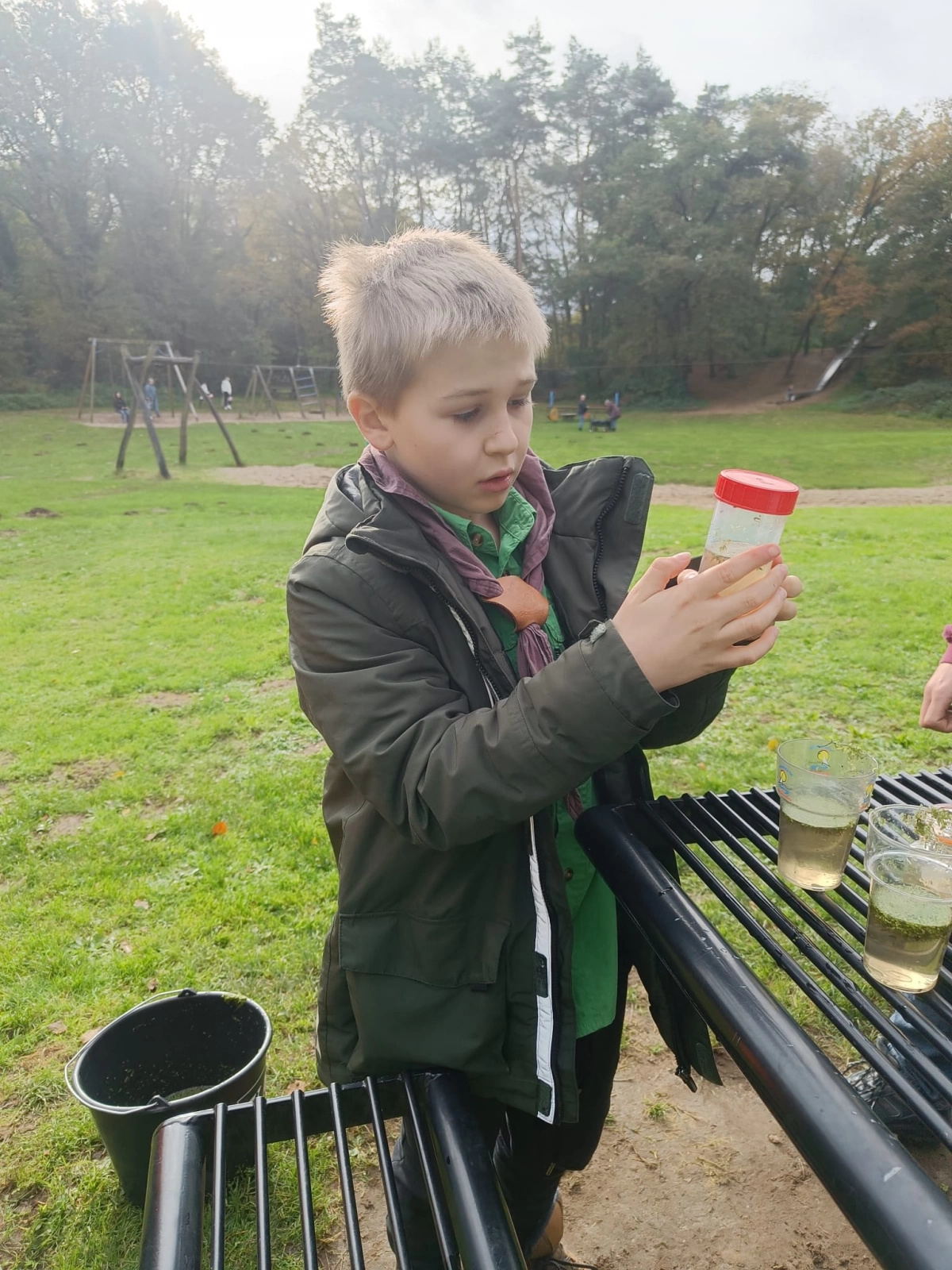 Beestjes zoeken en weer