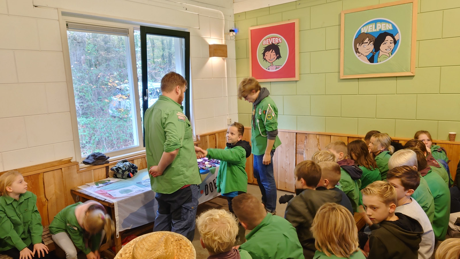 Installatie welpen Installatie welpen