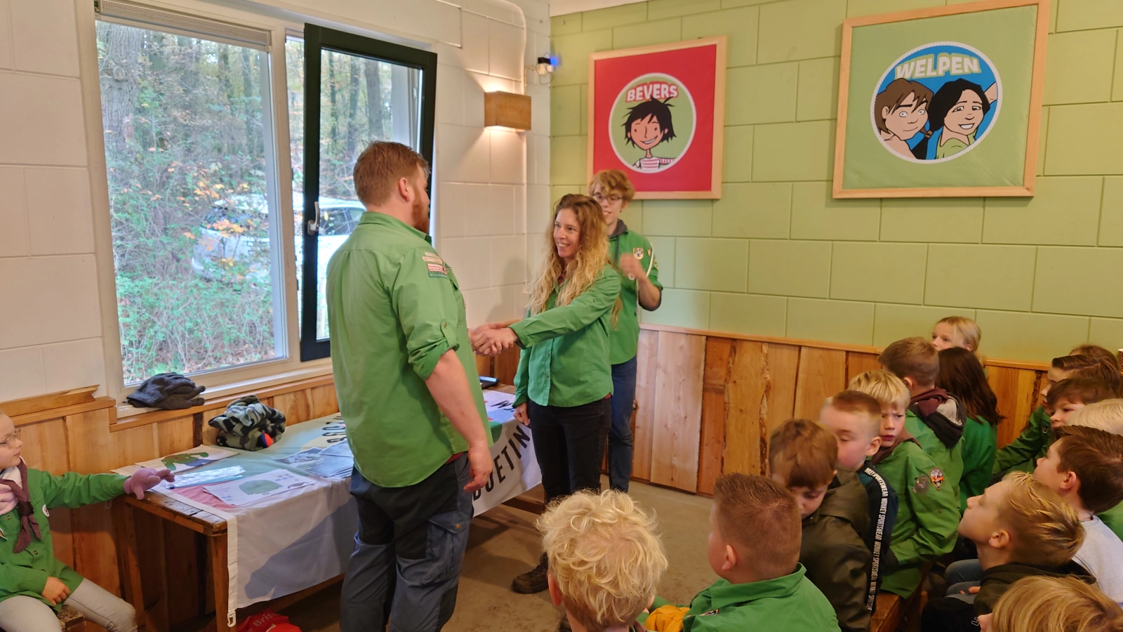 Installatie welpen Installatie welpen