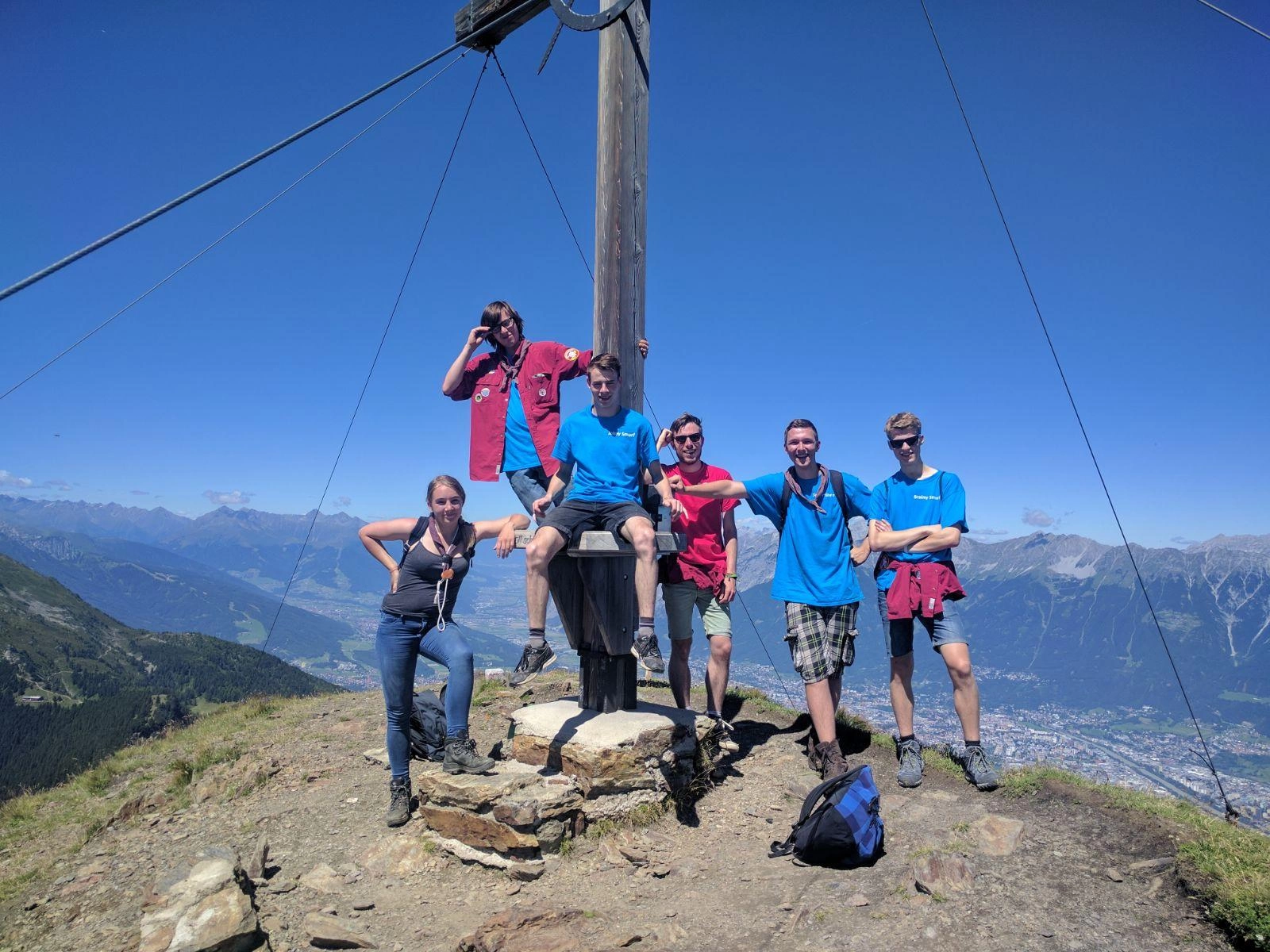 Zomerkamp 2017 Innsbruck zonder broek! Zomerkamp 2017 Innsbruck zonder broek!