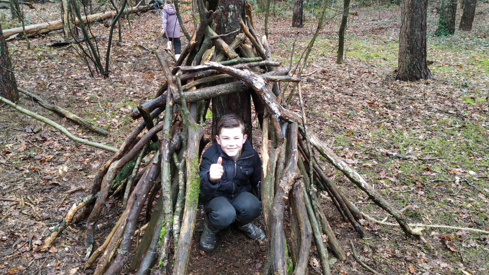 Hutten schieten en pijlen bouwen Hutten schieten en pijlen bouwen