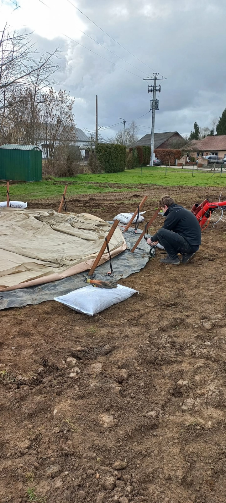 Tenten bouwen in de Ardennen Tenten bouwen in de Ardennen