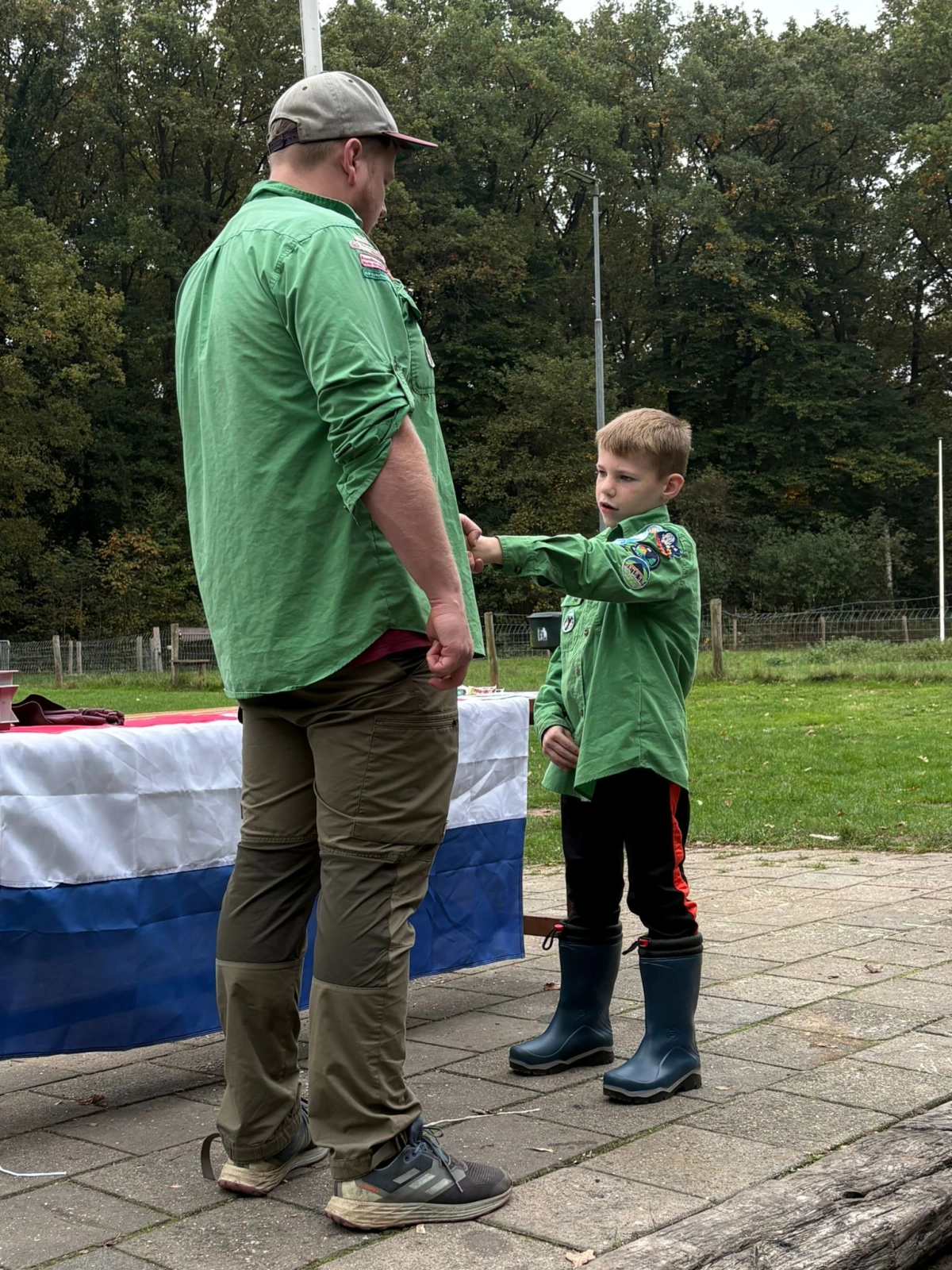 Gids/helper-kamp en installatie Gids/helper-kamp en installatie