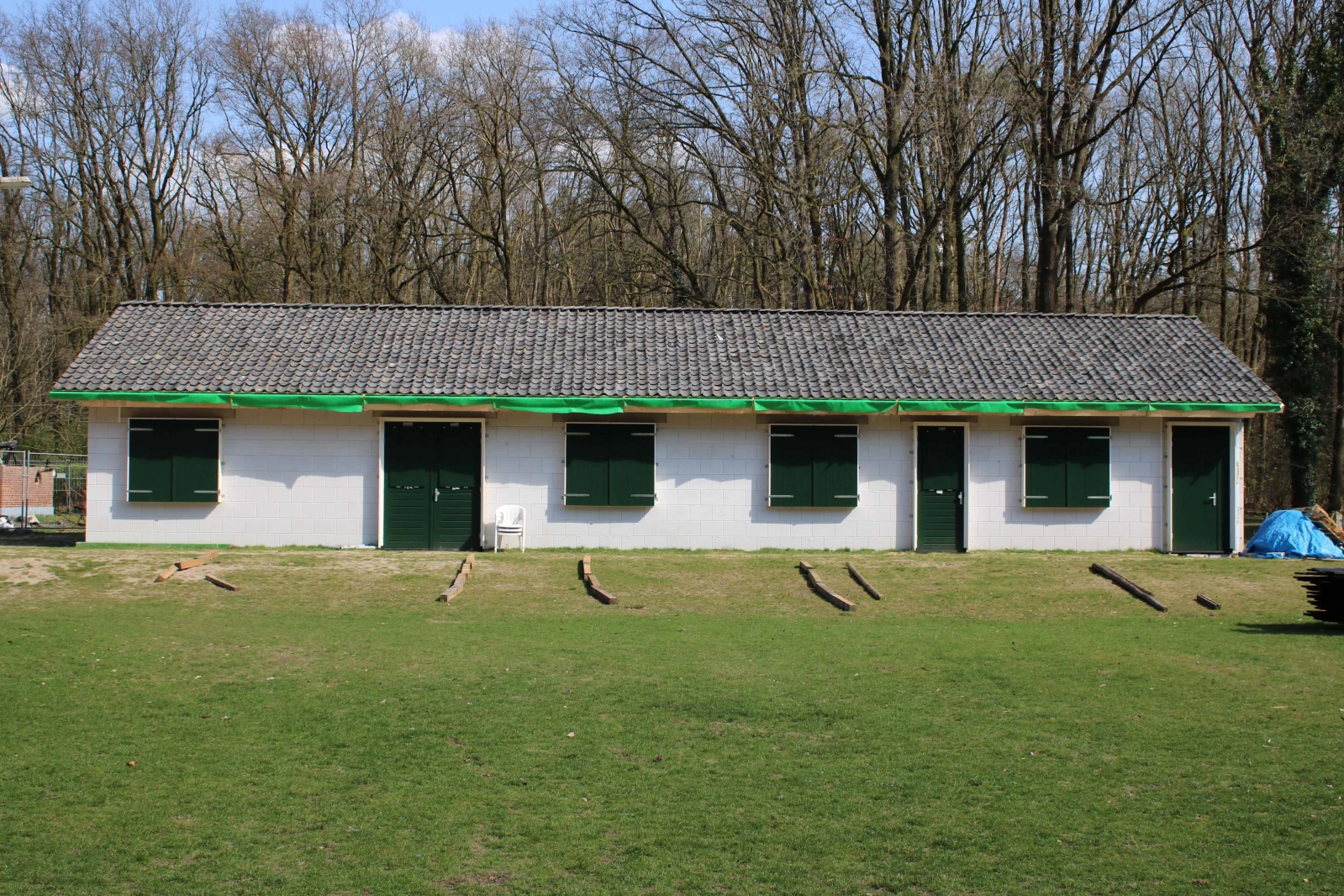 De kozijnen zijn geplaatst